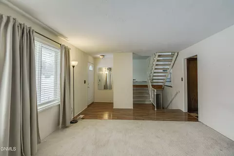 Living - 218 Nova Dr, Bismarck, ND 58503 photo 4 of 8