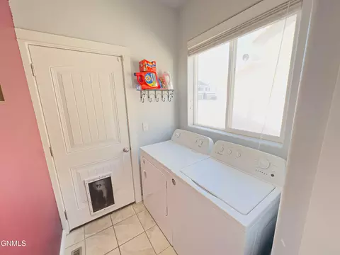 2804 23rd St W, Williston, ND 58801 photo 21