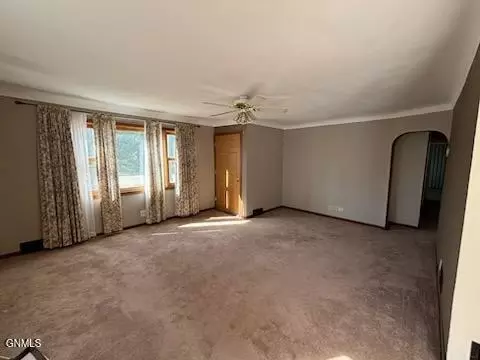 Living - 536 3rd St SE, Stanley, ND 58784 photo 1 of 2