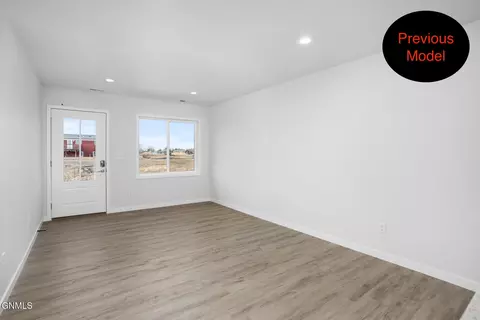 1539 47th Loop SE, Minot, ND 58701 photo 12