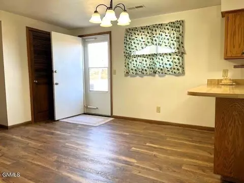 1300 Crestfield Ave, Bismarck, ND 58503 photo 17