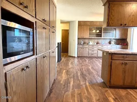 1300 Crestfield Ave, Bismarck, ND 58503 photo 7