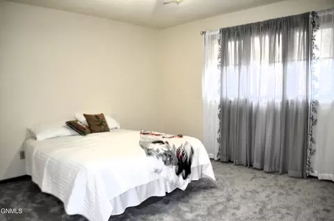 1300 Crestfield Ave, Bismarck, ND 58503 photo 12