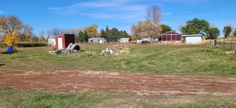 632 Burlington Rd, Stanton, ND 58571 photo 4