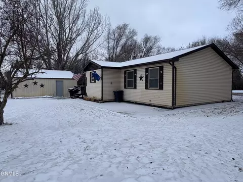 4017 3rd Ave E, Williston, ND 58801 photo 22