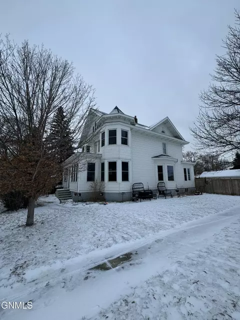 Other - 821 Main St, Williston, ND 58801 photo 3 of 15