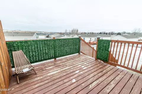 1728 Calgary Loop, Bismarck, ND 58503 photo 40