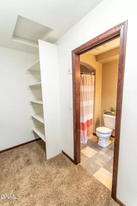 1728 Calgary Loop, Bismarck, ND 58503 photo 20