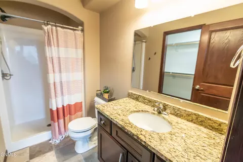 1728 Calgary Loop, Bismarck, ND 58503 photo 18