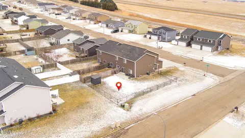 4724 Impala Ct NW, Mandan, ND 58554 photo 24