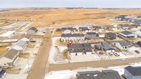 4724 Impala Ct NW, Mandan, ND 58554 photo 29
