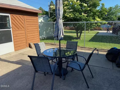 1823 Ryan Dr, Bismarck, ND 58501 photo 43