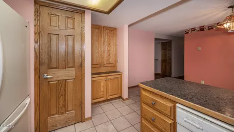 107 15th Circle Dr, Beulah, ND 58523 photo 14