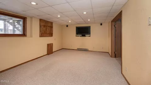 107 15th Circle Dr, Beulah, ND 58523 photo 28