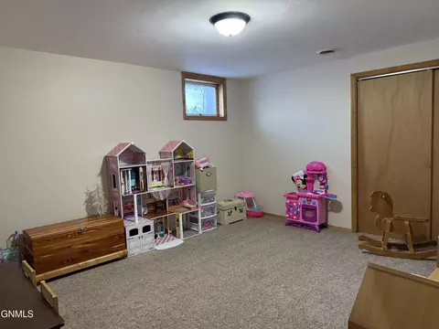 4934 140th Ave NW, Williston, ND 58801 photo 17