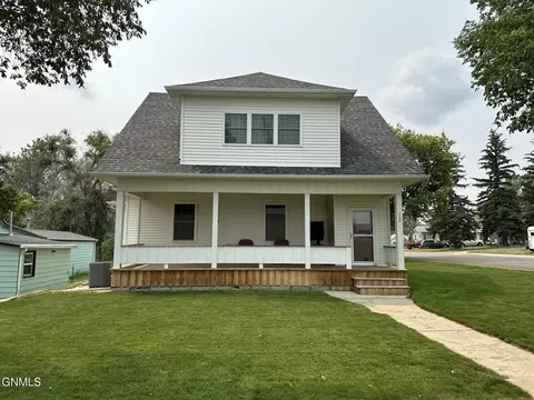 19 2nd Ave NW, Bowman, ND 58623 photo 1