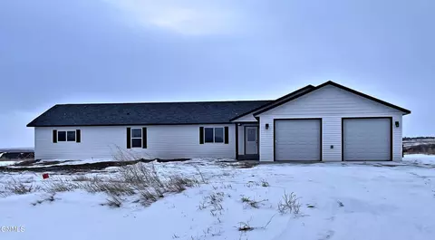 5477 Nicholas Ave, Williston, ND 58801