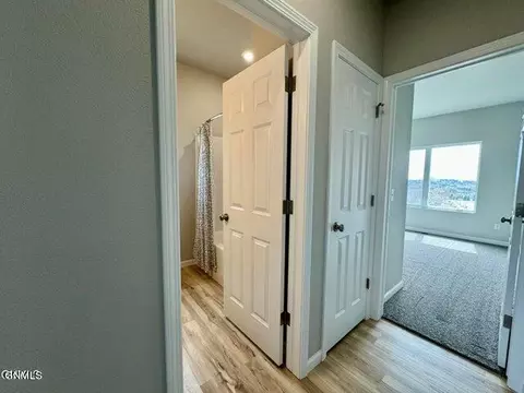 4812 Cornice Loop, Bismarck, ND 58503 photo 25