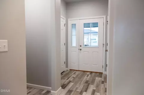 4829 Cornice Lp, Bismarck, ND 58503 photo 4