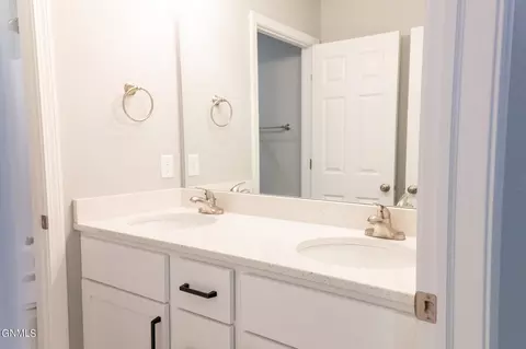 4829 Cornice Lp, Bismarck, ND 58503 photo 27