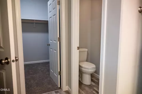 4829 Cornice Lp, Bismarck, ND 58503 photo 17