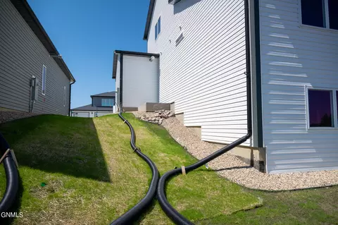 4829 Cornice Lp, Bismarck, ND 58503 photo 35