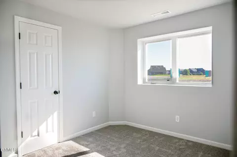 2529 Dutton Cir SE, Mandan, ND 58554 photo 39