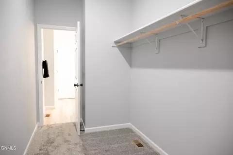 2529 Dutton Cir SE, Mandan, ND 58554 photo 21