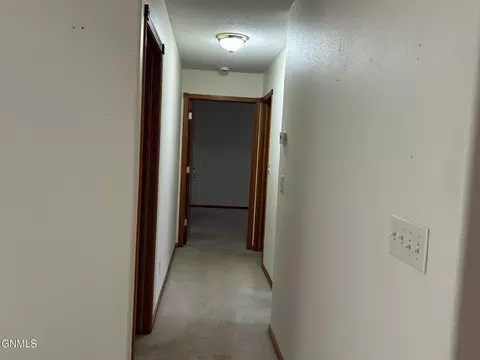 339 Calgary Ave, Bismarck, ND 58503 photo 15