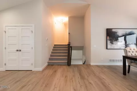 625 Flint Dr, Bismarck, ND 58503 photo 9