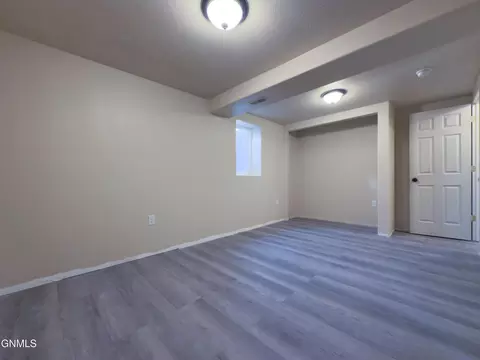 433 8th Ave SE, Stanley, ND 58784 photo 36