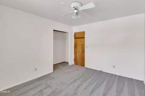 3811 University Ave, Williston, ND 58801 photo 27