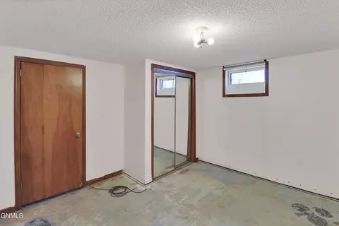 3811 University Ave, Williston, ND 58801 photo 53