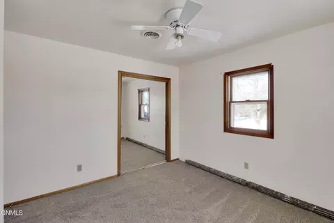 3811 University Ave, Williston, ND 58801 photo 29