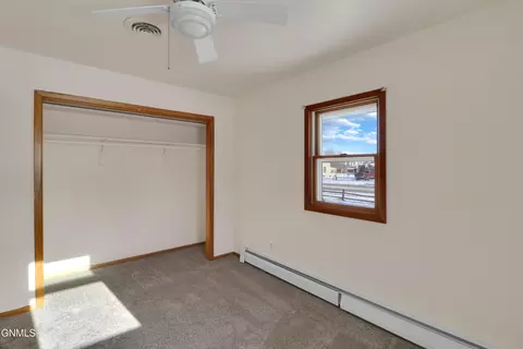 3811 University Ave, Williston, ND 58801 photo 31