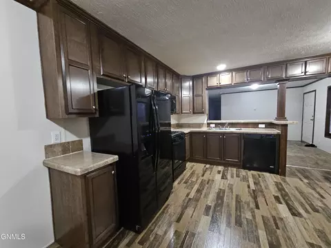 2035 Sioux St W, Williston, ND 58801 photo 15