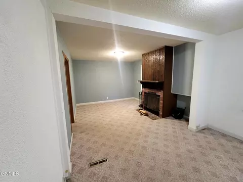 Living - 423 2nd St SE, Stanley, ND 58784 photo 1 of 2