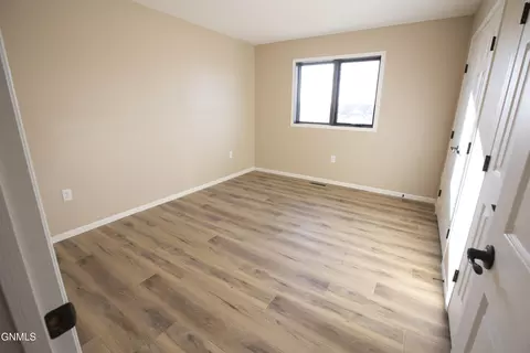 403 Marble Dr, Bismarck, ND 58503 photo 13