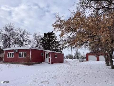 314 Washignton St, Plentywood, MT 59254