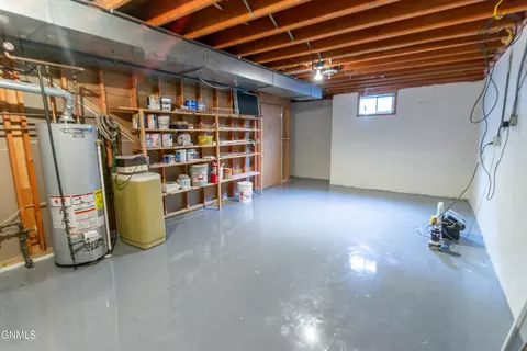 Other - 925 E Capitol Ave, Bismarck, ND 58501 photo 4 of 8