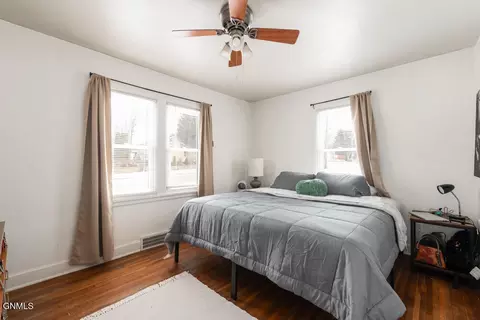 Bedroom - 1001 E D Ave, Bismarck, ND 58501 photo 6 of 7