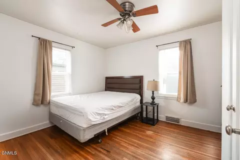 Bedroom - 1001 E D Ave, Bismarck, ND 58501 photo 7 of 7