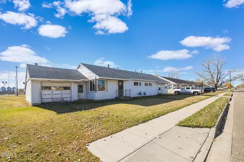 407409 4th Ave E, Ray, ND 58849