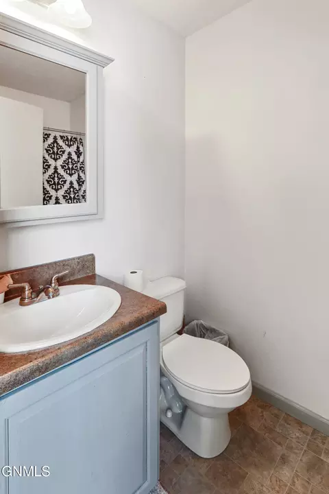 Bath - 14759 Lambert St, Williston, ND 58801 photo 6 of 6