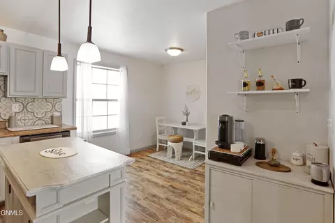 Kitchen - 14759 Lambert St, Williston, ND 58801 photo 4 of 4