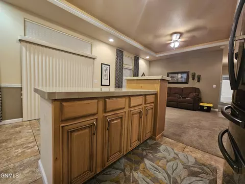 2609 11th Ave W, Williston, ND 58801 photo 16