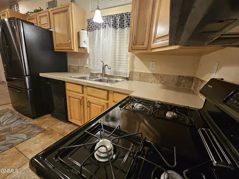 2609 11th Ave W, Williston, ND 58801 photo 20
