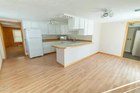 121 9th Ave SE, Mandan, ND 58554 photo 16