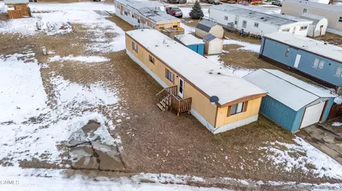 1208 Frontier Trl S, Mandan, ND 58554 photo 18