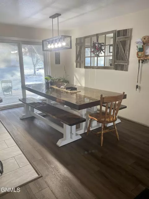 Dining - 357 Main St, Beach, ND 58621 photo 1 of 1